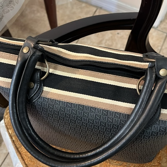 Monica Sanchez tote bag - Picture 7 of 9